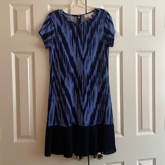 Michael Kors Dress - Picture 7 of 7